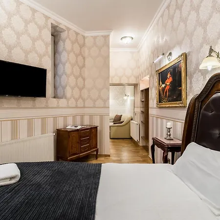 Exclusive Royal Krakow