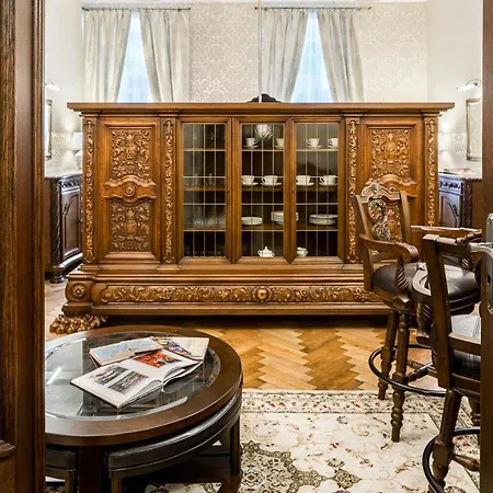 Exclusive Royal * Krakow